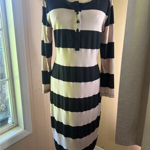 Striped Long Sleeve Midi Tshirt Dress in Black and Cream